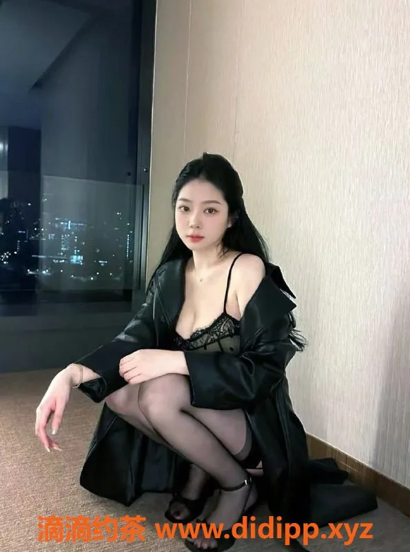 成都上门服务-郫县甜柚，27岁御姐，600元上门服务