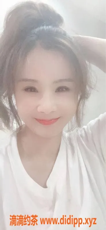 北京楼凤-长乐朝阳双井，性格开朗的中小美女，800起步