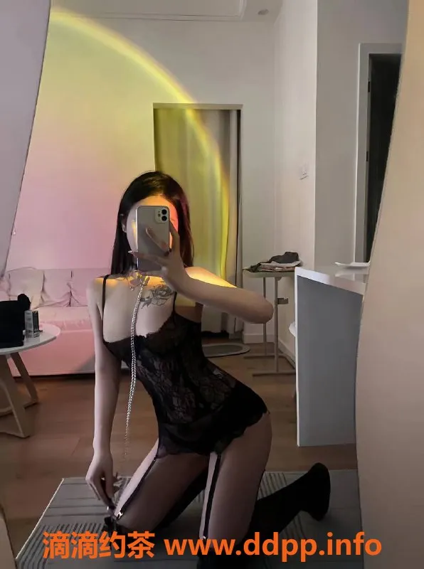 杭州楼凤-下沙小七，1200元私约嫩妹，超赞舌吻服务！