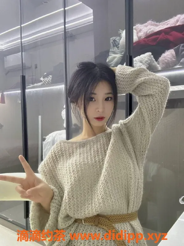 杭州楼凤-上城区嫩妹苏瑶，8p/15pp，服务一流！