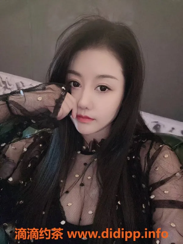 广州楼凤-天河御姐大胸女神#99，全面服务等你来体验！