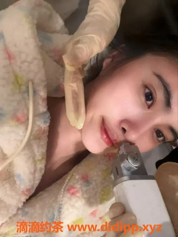 珠海楼凤-香洲香玲，优雅诱惑等你体验