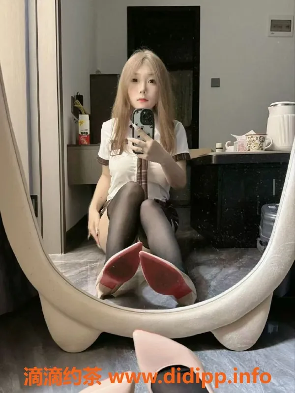 深圳楼凤-深圳宝安新人文文，18岁163cm甜美身材