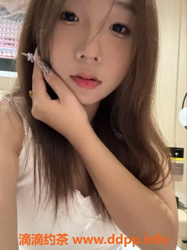 深圳楼凤资源信息,深圳宝安新人文文，18岁163cm甜美身材