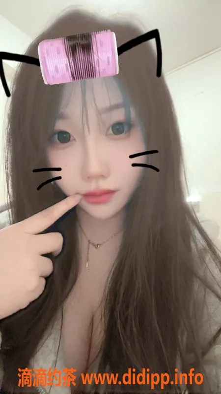 东莞楼凤资源信息,大岭山花花，热情服务，私聊即享