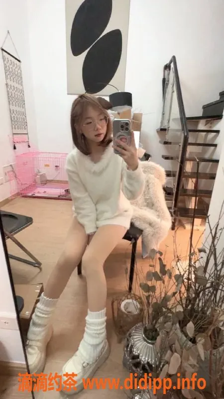 杭州楼凤资源信息,上城月儿，嫩妹69互舔，性价比高