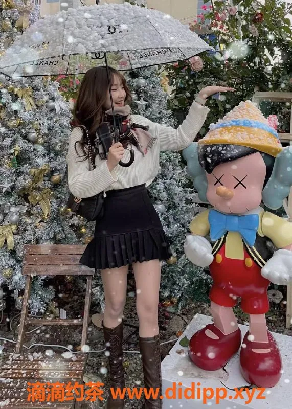 重庆楼凤-江北白兔，身高170+，服务态度好，价位6米