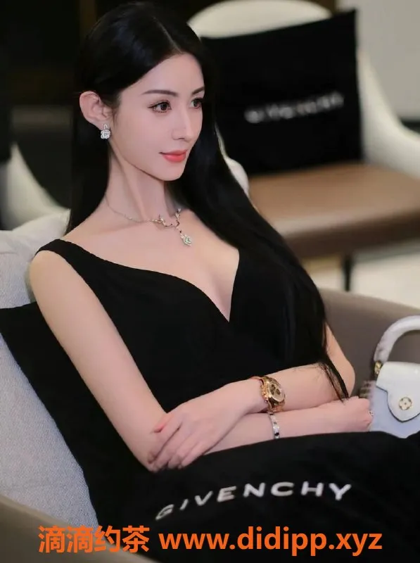 上海楼凤资源信息,普陀羽落，身高173，1699元起享受服务