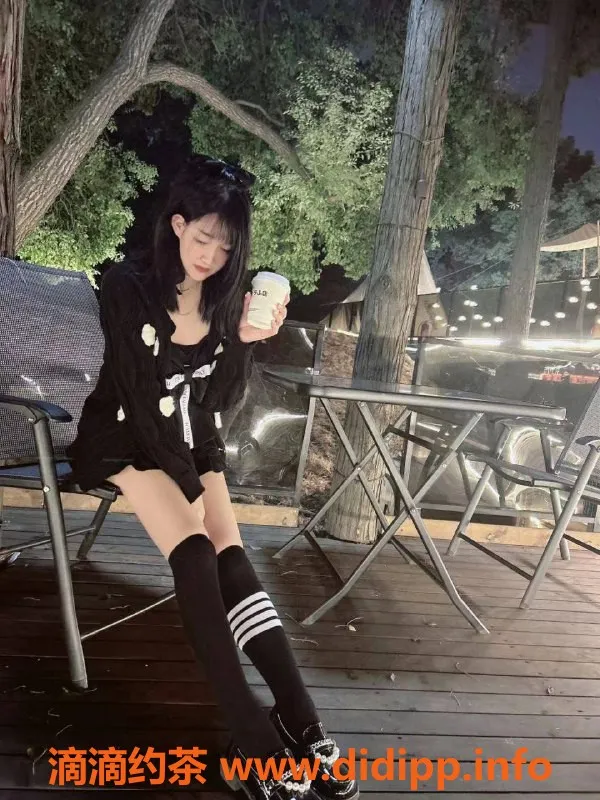 东莞楼凤-南城小莉莉，600一、1200二，超值服务体验！