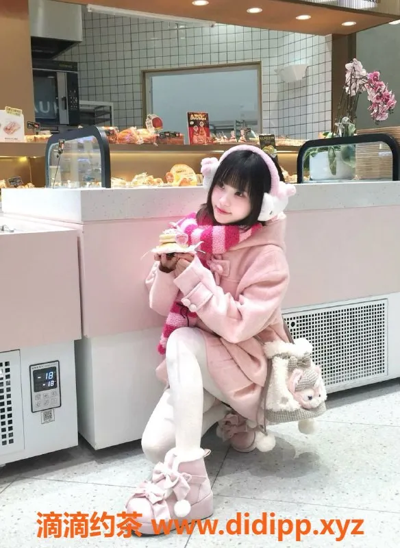 北京楼凤-21岁小萝莉，朝阳清新嫩妹，性价比超高