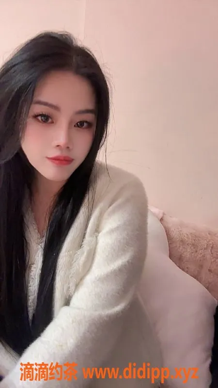 广州楼凤资源信息,天河御姐安清儿，性感大胸，600元一晚