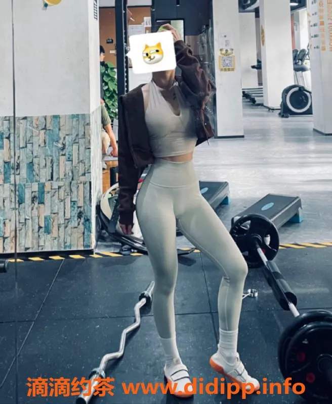 上海楼凤资源信息,杨浦嫩妹白茶，身高165，53斤，服务多样！