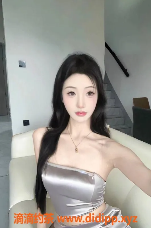 广州楼凤-天河嫩妹kk，7P视频验证，大长腿吸引你