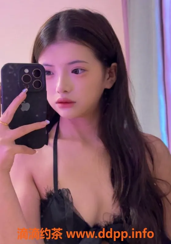 广州楼凤-天河嫩妹秋儿，800p舌吻服务等你来体验