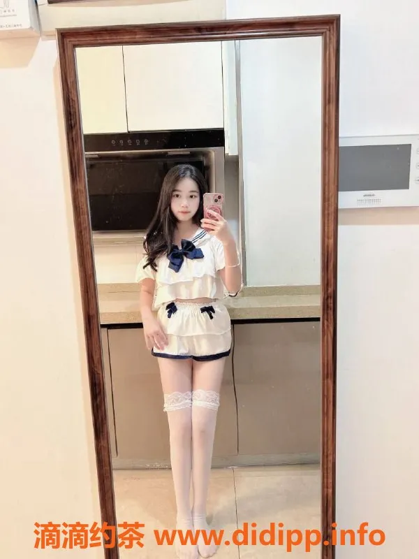 东莞楼凤资源信息,南城小颖，服务优质，夜场2400！