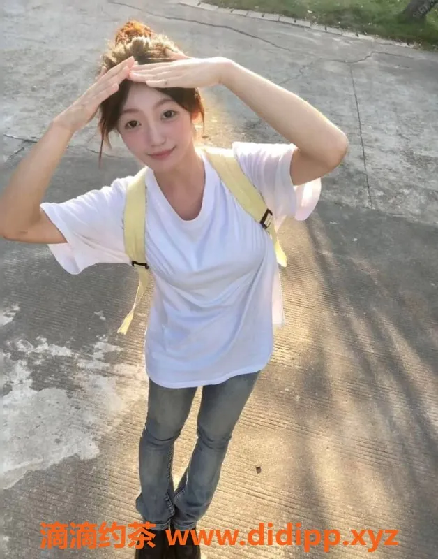 北京上门服务资源信息,小耶，18岁白皙妹子，160cm，89斤，朝阳区约会