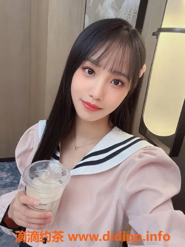 广州楼凤-海珠苗苗，颜值与服务并重的选手