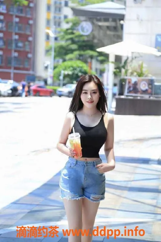 深圳楼凤资源信息,龙岗新人女神婉婉，25岁，身高167，胸围38C