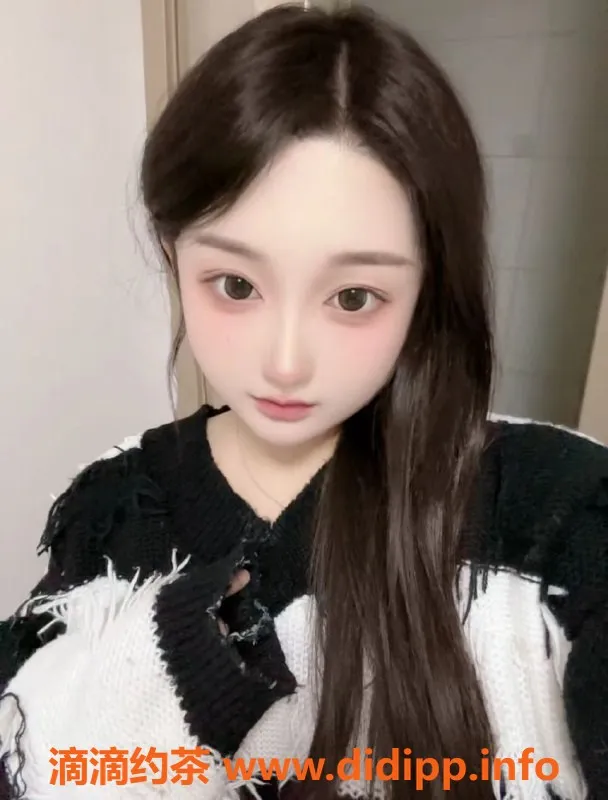 上海楼凤-徐汇呦呦，166cm身高，700起服务