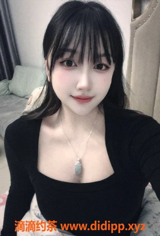 广州楼凤-天河小小御姐，8P视频验证，激情服务无底线