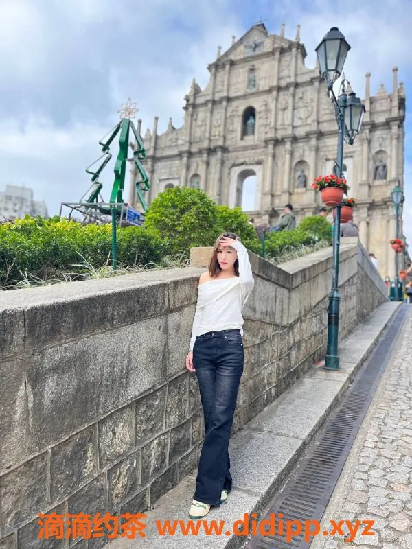 东莞楼凤-南城米米，700元一、1400元二，值得体验！