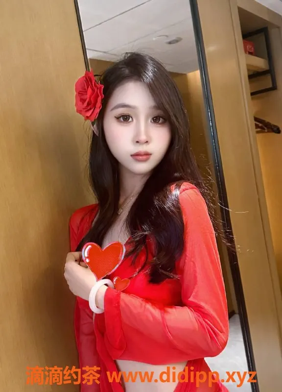 东莞楼凤-南城贝贝 173cm 20岁 700元体验诱惑服务