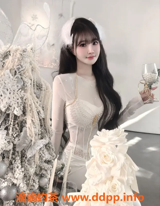 郑州楼凤-郑州高颜值陪洗小姐，身材火辣只需900P