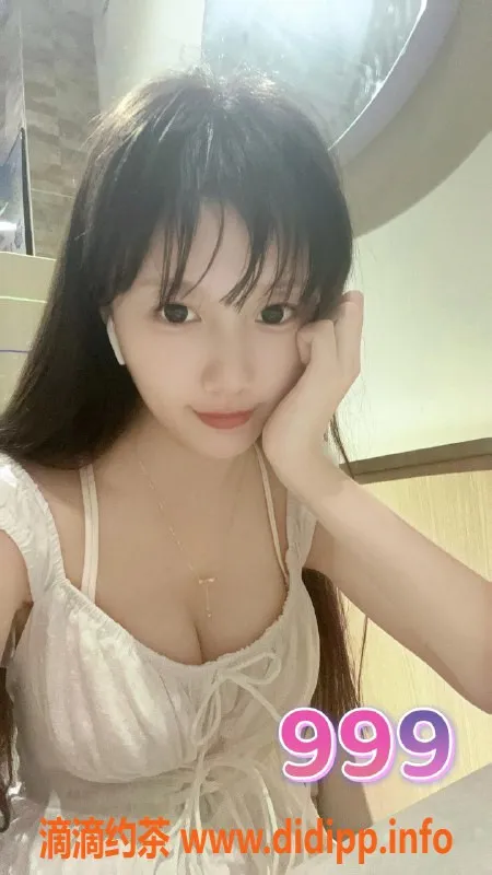 广州spa会所-天河95后女大学生，高颜值陪玩，799元无限次服务