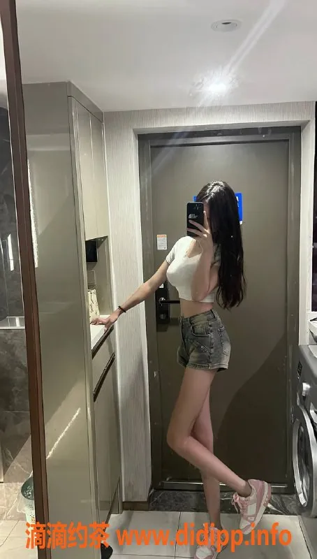 东莞楼凤-大朗伊依，700一小时超值体验！