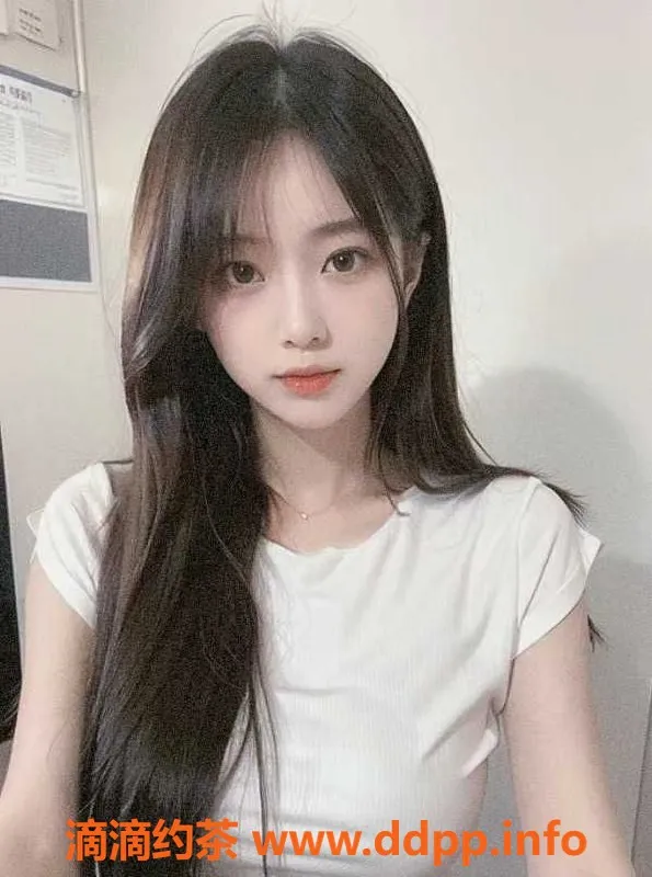 深圳楼凤-龙岗沬沫，23岁美丽肤如凝脂