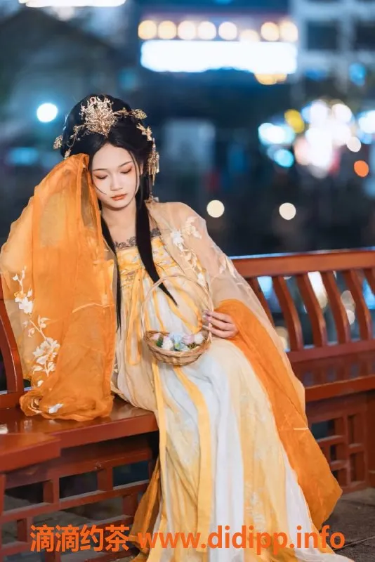 北京楼凤-小屁孩，萝莉嫩妹，1200P验证可放心出击