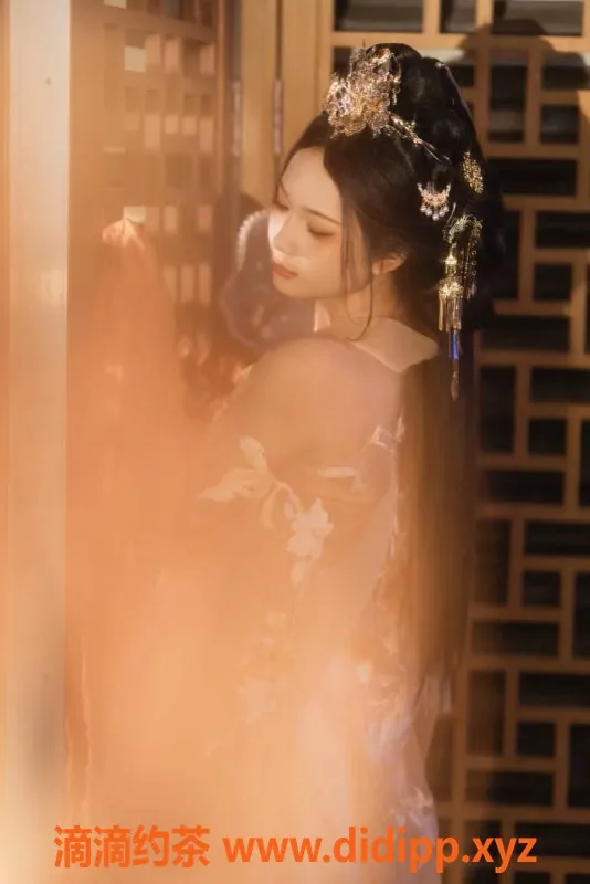 北京楼凤-小屁孩，萝莉嫩妹，1200P验证可放心出击