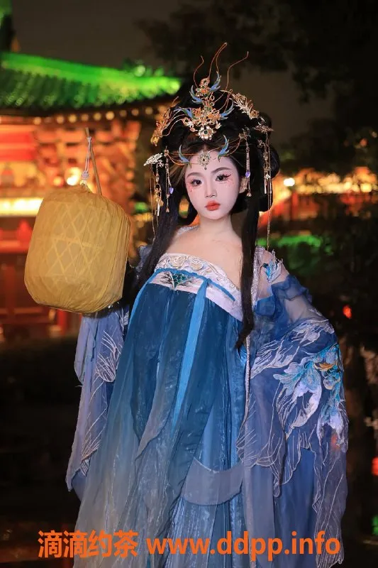 杭州楼凤-陈可欣 167cm清纯尤物 热情服务 1000元起