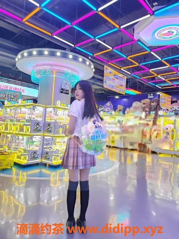 东莞上门服务-大朗奶昔野猫，172身高C+模特，超高体验