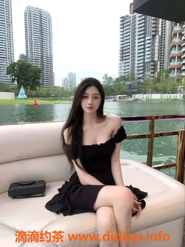 东莞楼凤-南城小艺，600元起，服务超棒！