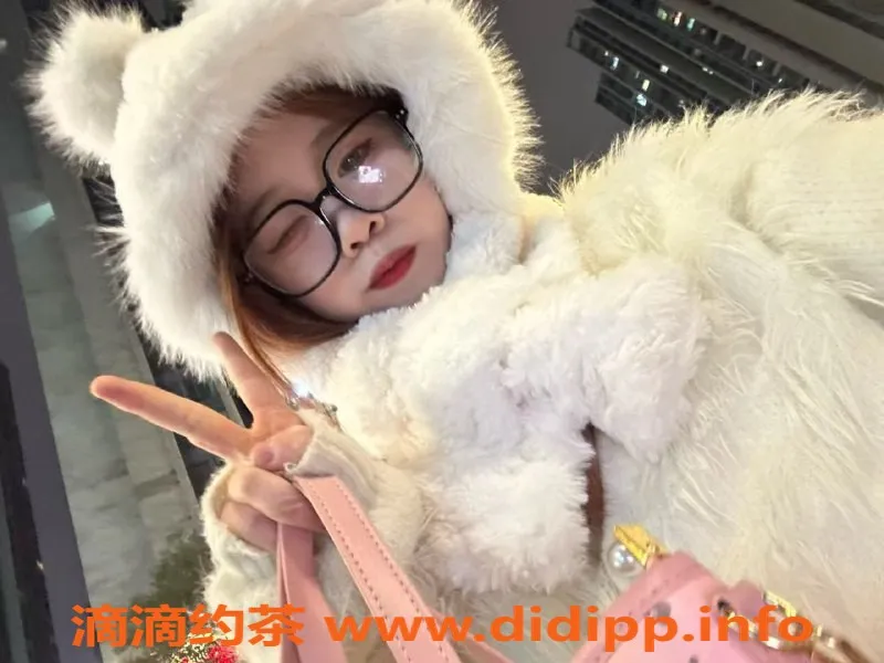 重庆楼凤-大石坝露露视频认证，享受高品质服务