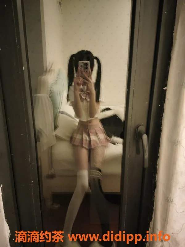 重庆楼凤-瑶瑶，龙女服务，成都受欢迎，性价比高