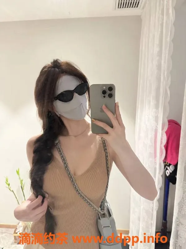 杭州楼凤-拱墅草莓🍓 167cm，104斤，C罩杯，1000元起