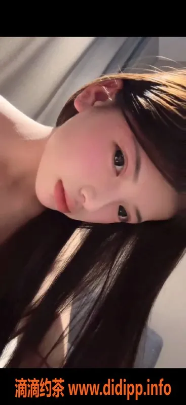 广州楼凤-天河小秋，800元舌吻与69p服务