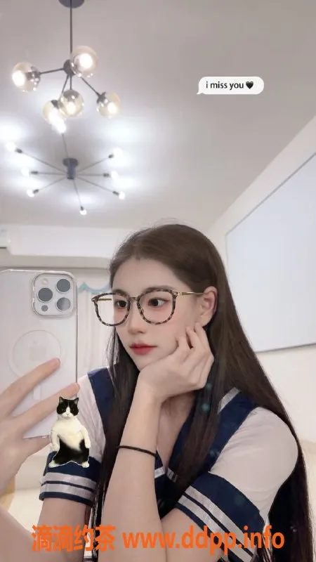 重庆楼凤-小土豆，温柔可人，专业服务，预约即享