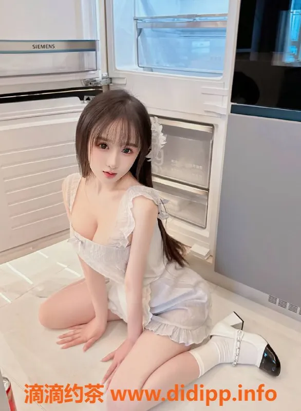 厦门楼凤-思明区浅浅，165cm，46kg，600元/次，魅力四射！