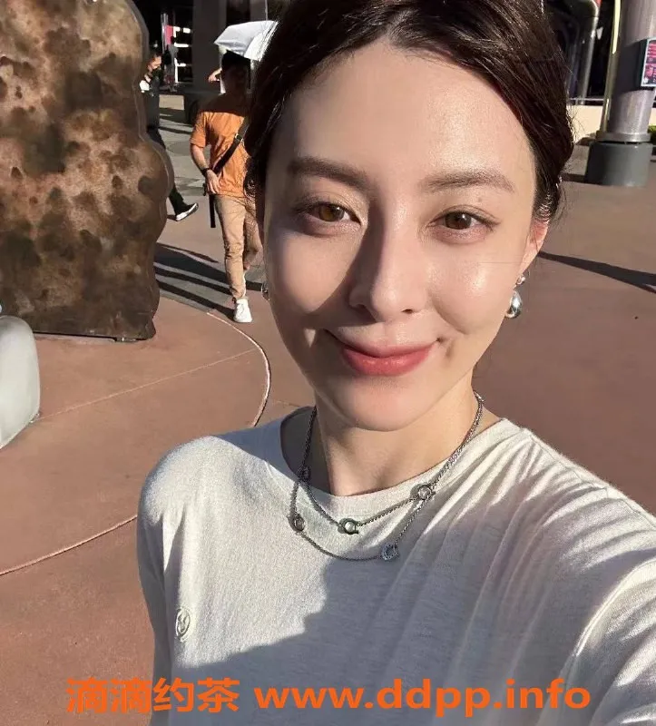 北京楼凤资源信息,丰台区凤玲姐，600起步，迷人的小少妇