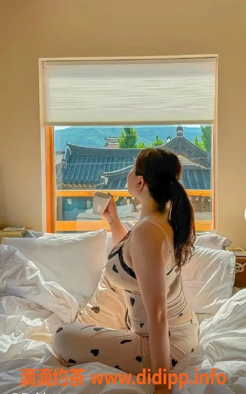 北京楼凤资源信息,朝阳微胖小坦克，大白软D罩杯女友式服务