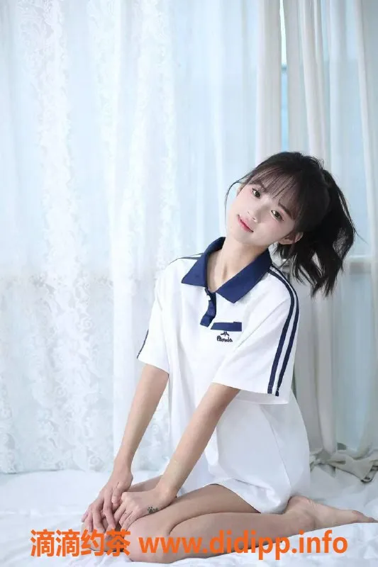 深圳楼凤-龙华区嫩妹小兜兜，1200起，服务超赞！