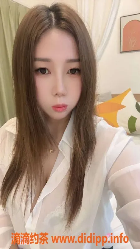 广州楼凤-越秀贝贝：御姐舌吻，6P超值体验