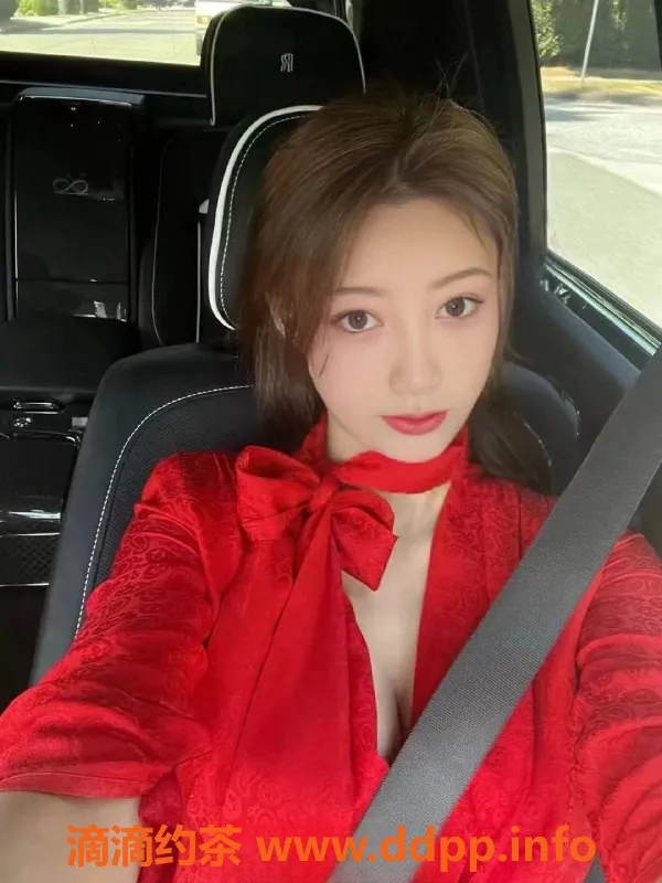 广州楼凤-天河叶凯薇，诱人御姐，13P鸳鸯浴服务