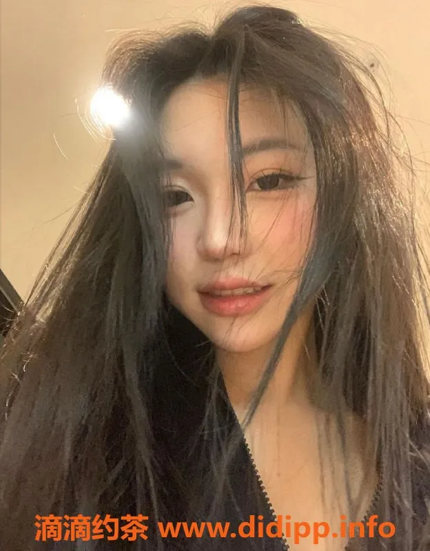 杭州上门服务资源信息,滨江D杯美女，18岁163cm，服务超丰富