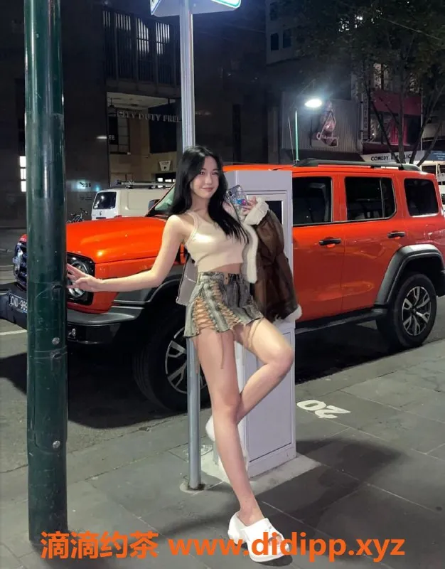 杭州上门服务-滨江D杯美女，18岁163cm，服务超丰富