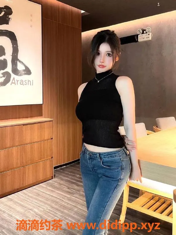 福州楼凤-台江区莫妮卡，25岁，身高166，800元起服务