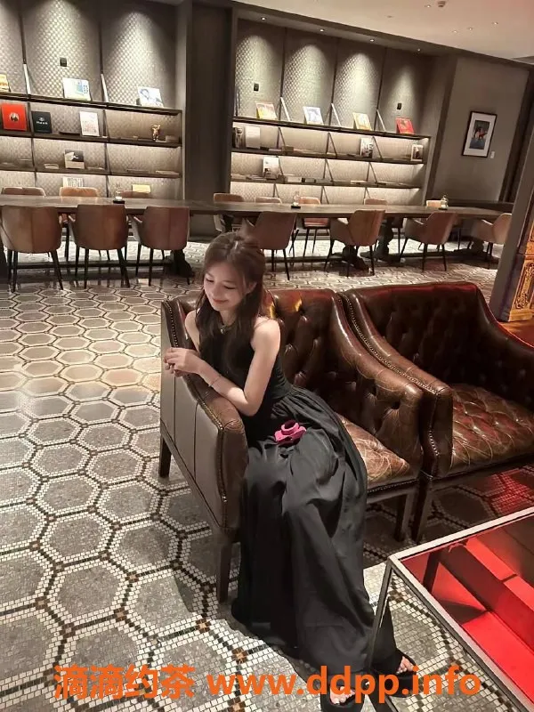 杭州楼凤-拱墅草莓🍓，167cm，104斤，超甜女友系服务